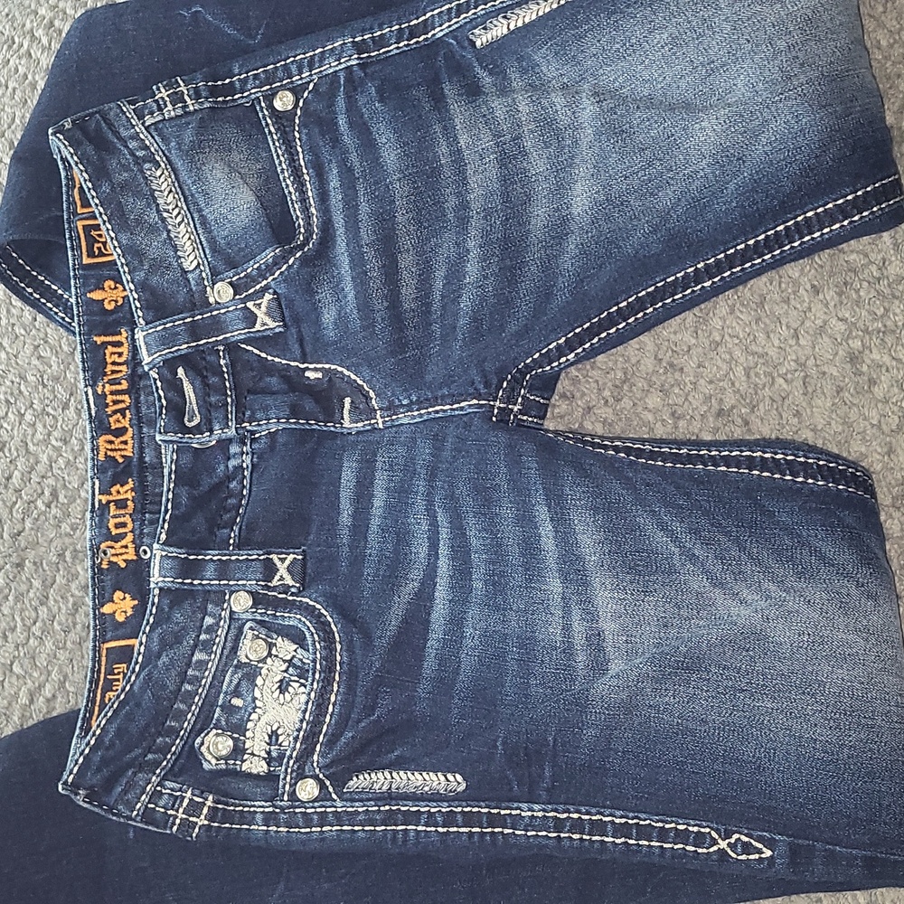 Jeans - Picture 3 of 4